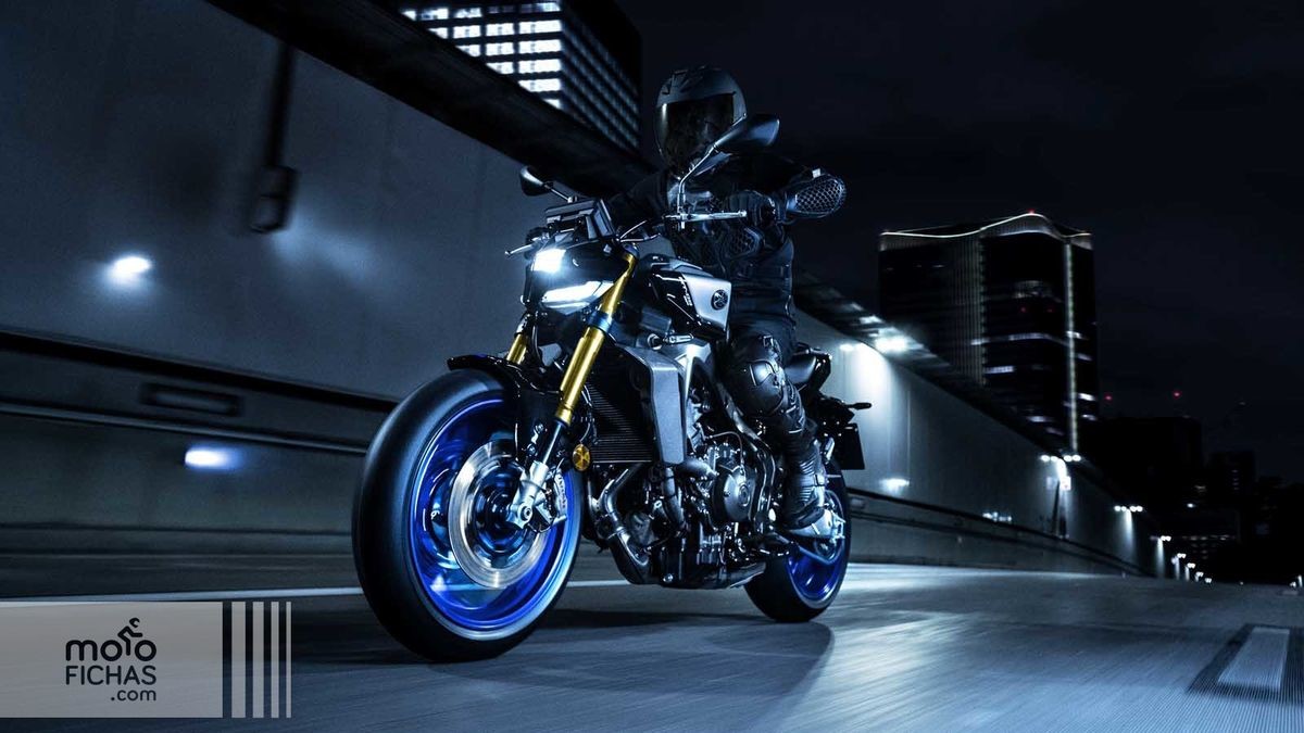 Fotos Si te gusta regular las suspensiones de tu moto, esta deportiva naked japonesa te va a encantar