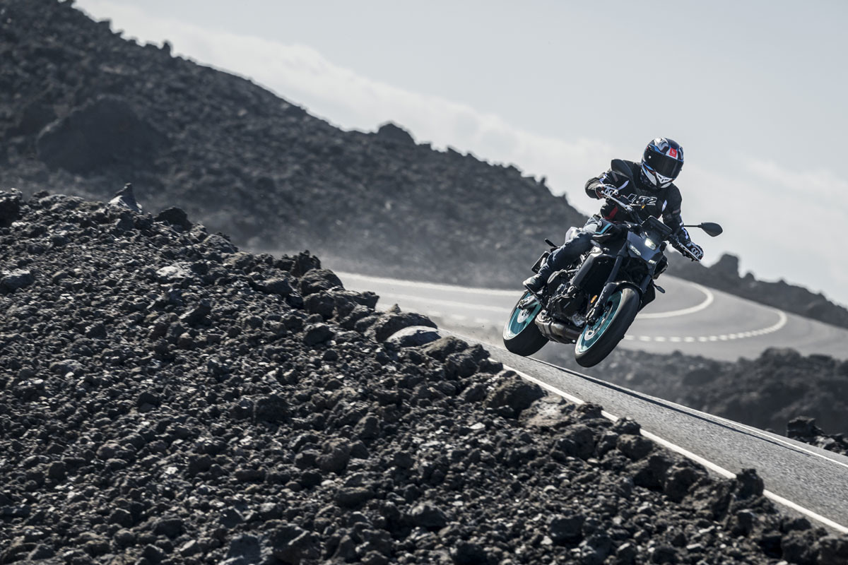 prueba yamaha mt 09 2024 lanzarote texto 3