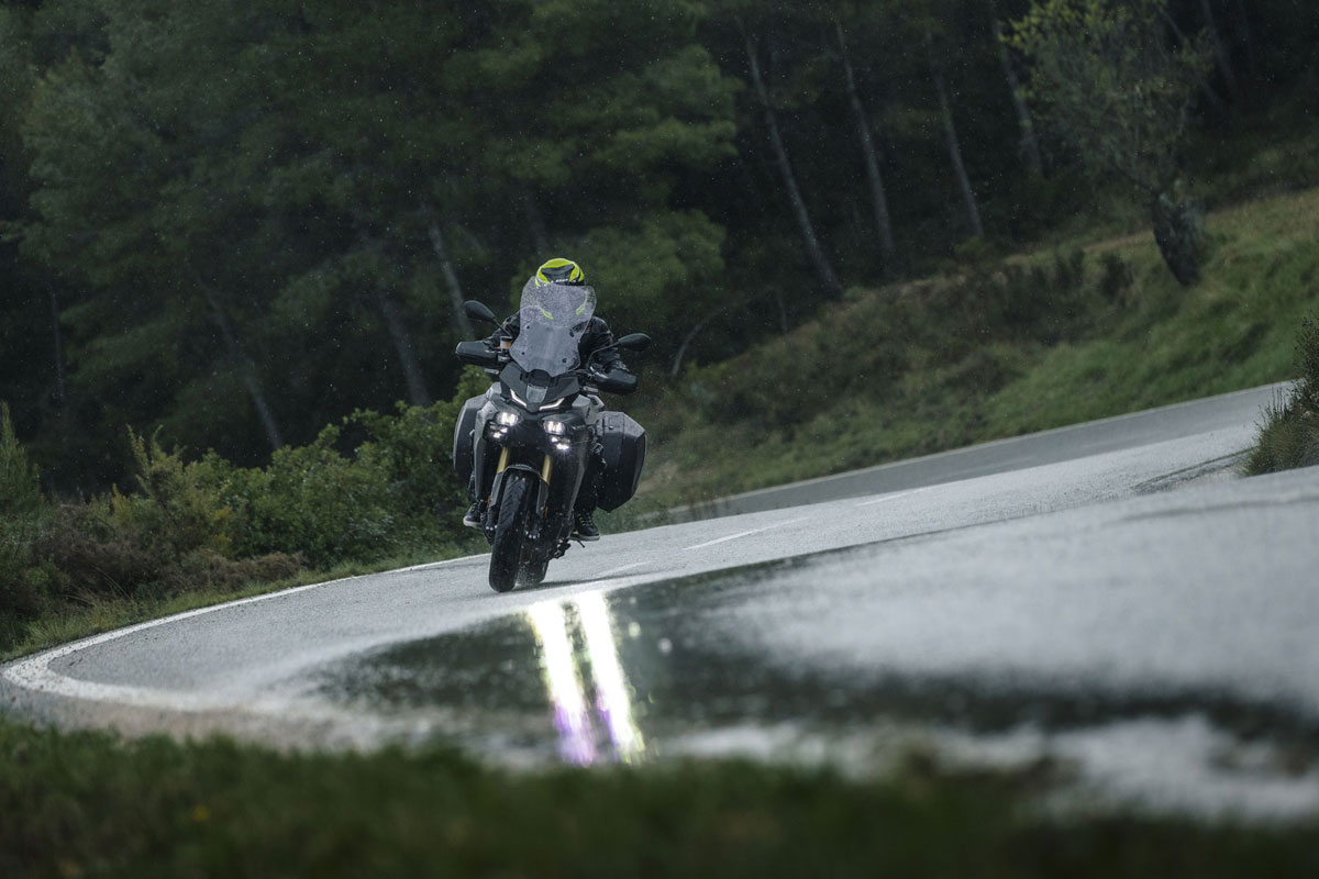 prueba yamaha tracer 9 gt 2025 texto 6