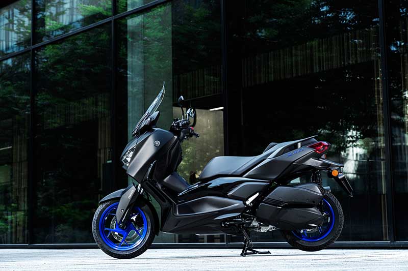 ▷ Yamaha XMAX 300 2025 Precio, ficha técnica, opiniones y ofertas