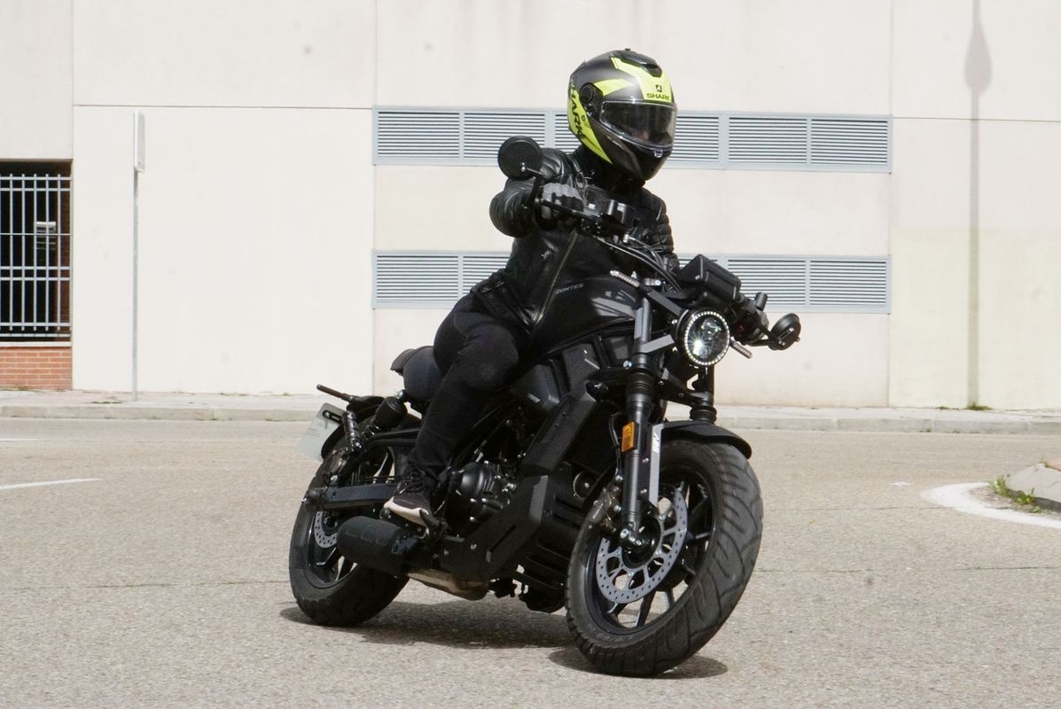 05 prueba zontes c 125 2024 accion