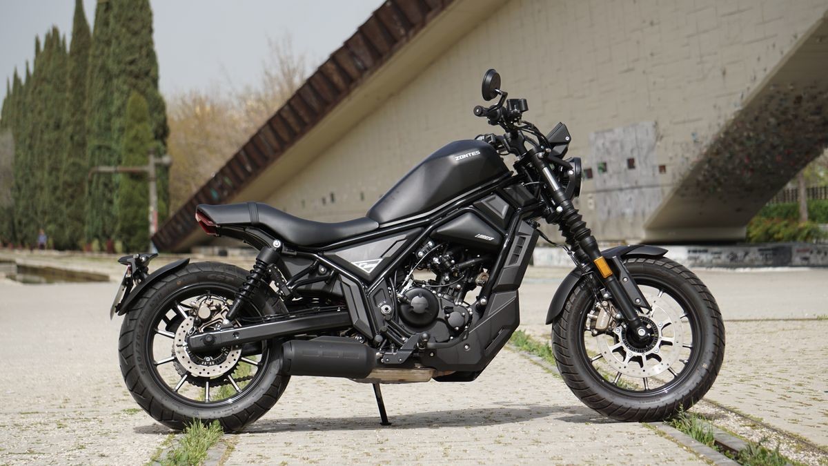 prueba zontes c125 estatica 10