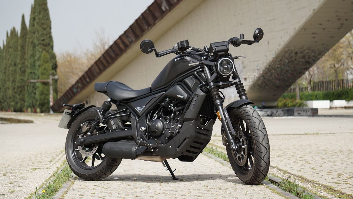 prueba zontes c125 estatica 1