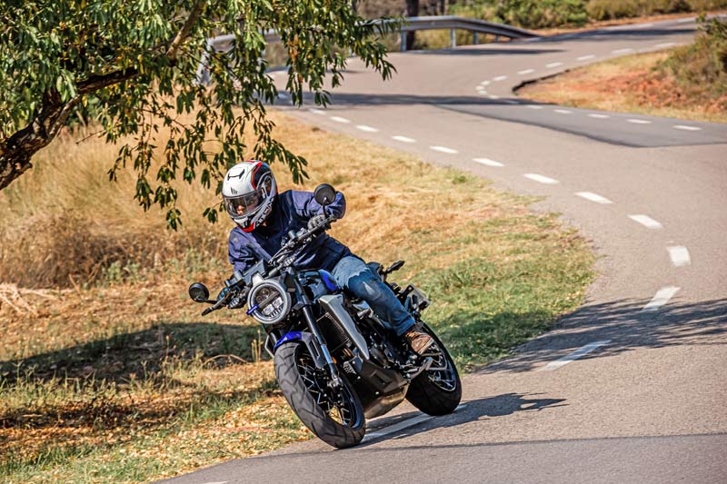 prueba zontes gk350 2022 accion 03