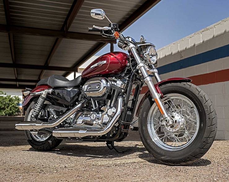 Fotos Harley-Davidson 1200 Custom 2017-2020