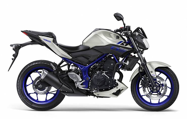 https://www.motofichas.com/images/cache/01-yamaha-mt-03-race-blue-739-a.jpg