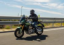 Prueba Moto Guzzi V100 Mandello S
