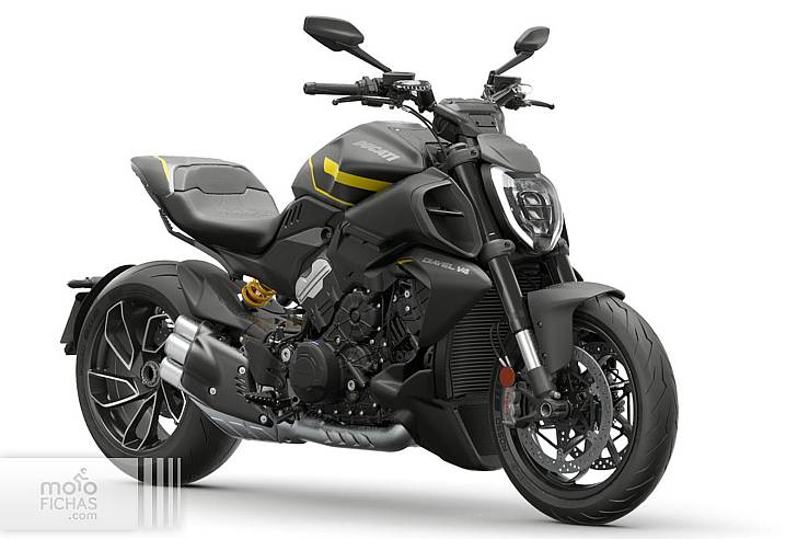 Fotos Ducati Diavel V4 2025-2026