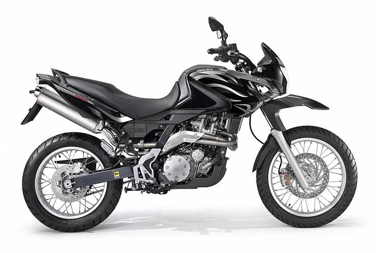 Fotos Aprilia Pegaso 650