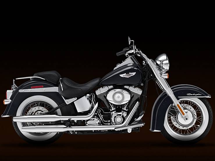 Fotos Harley-Davidson Softail Deluxe (Solid) 2011