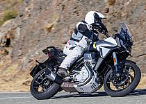 Prueba Moto Guzzi Stelvio 2024 (Vídeo)