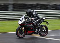 Prueba CFMOTO 450SR