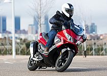 Prueba Malaguti Madison 300