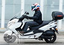 Prueba Riya Adonis 125: dando la nota