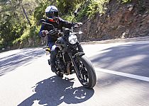 Prueba Royal Enfield Guerrilla 450