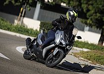 Fotos Prueba Voge SR1 125