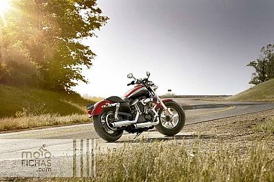 Fotos Harley-Davidson 1200 Custom 2013