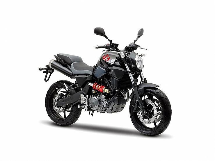 Fotos Yamaha MT-03 A2 2012-2015