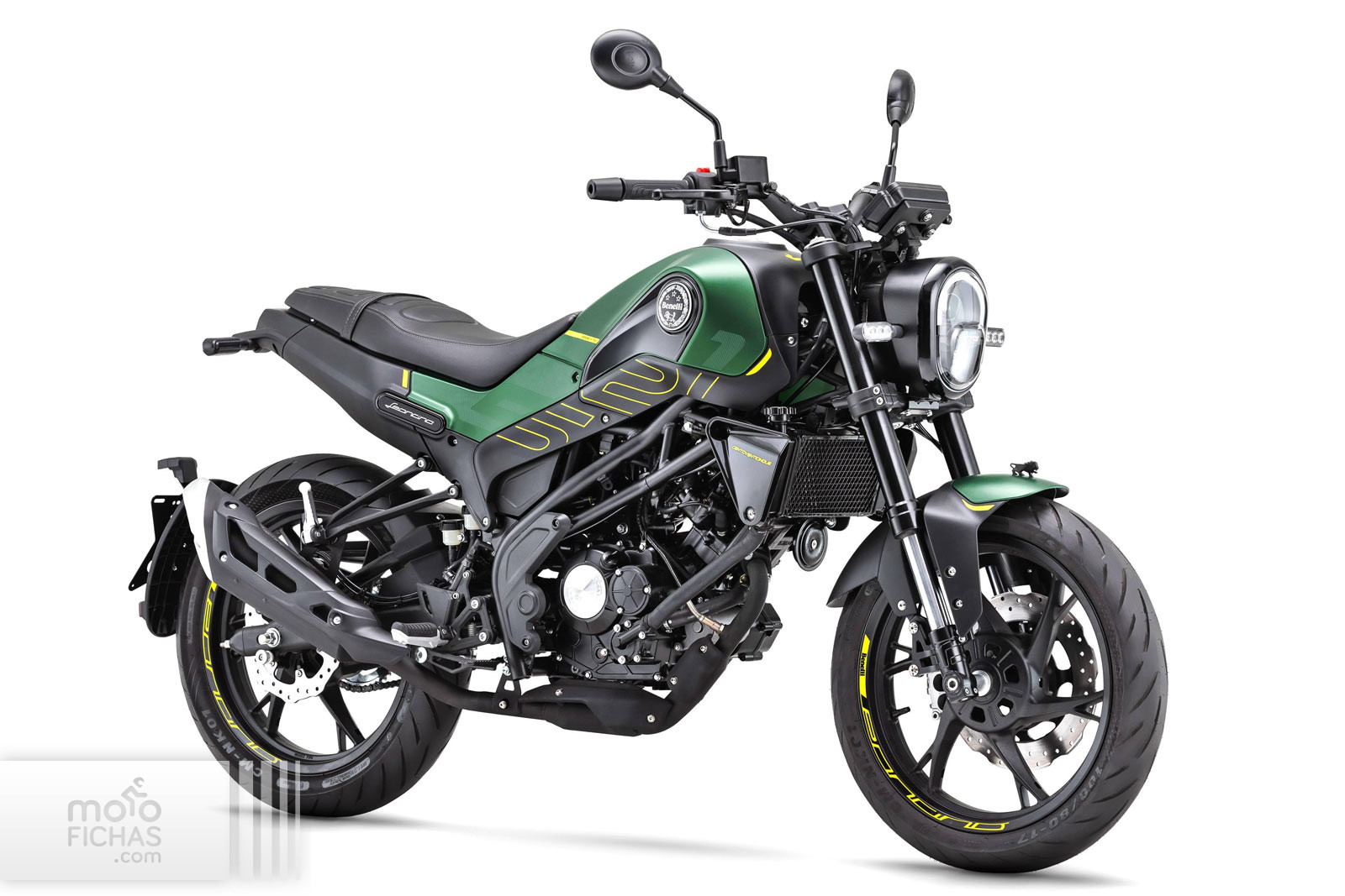 01-benelli-leoncino-125-2022-estudio-verde.jpg