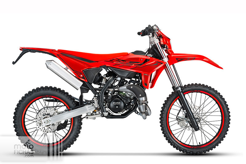 08-beta-rr-2t-50-sport-2026-estudio-rojo-02.jpg