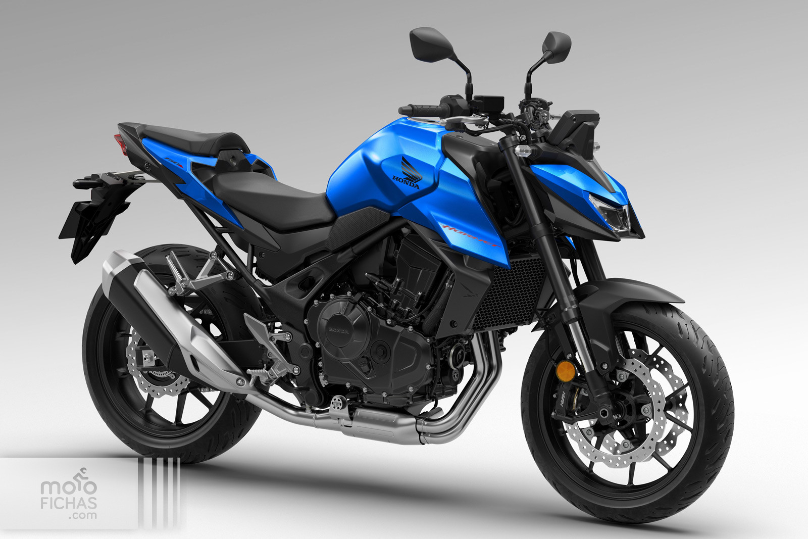 10-honda-cb750-hornet-2025-estudio-azul-01.jpg