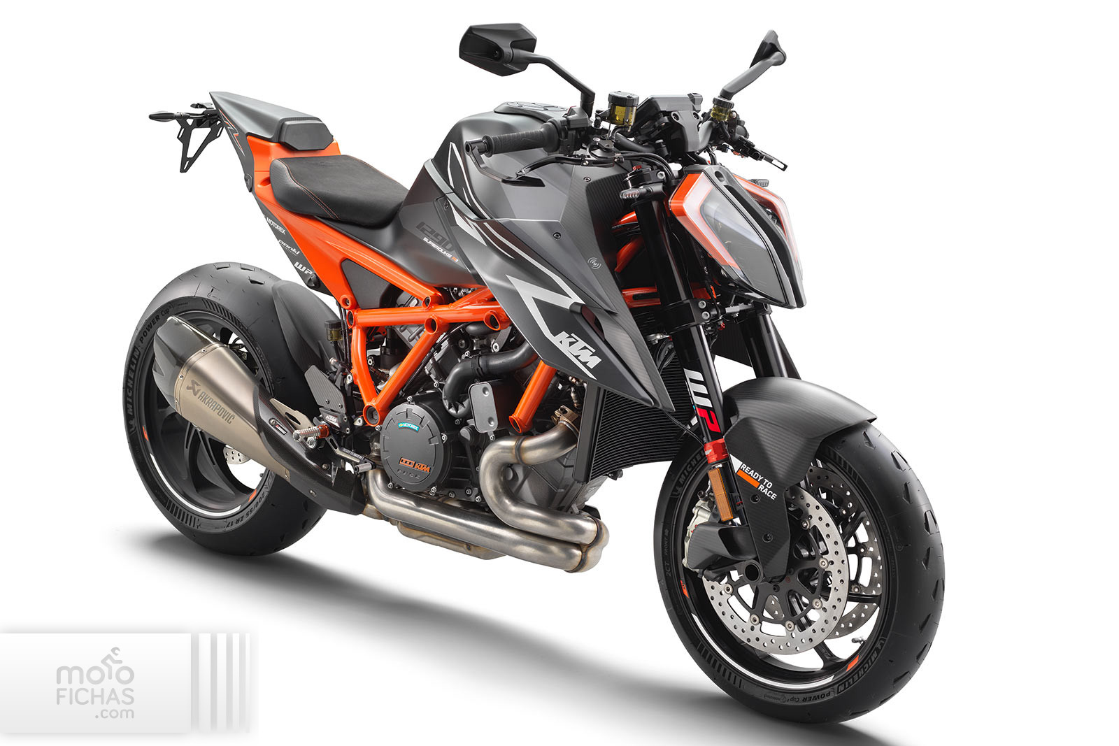 01-ktm-1290-super-duke-rr-2023-estudio.jpg