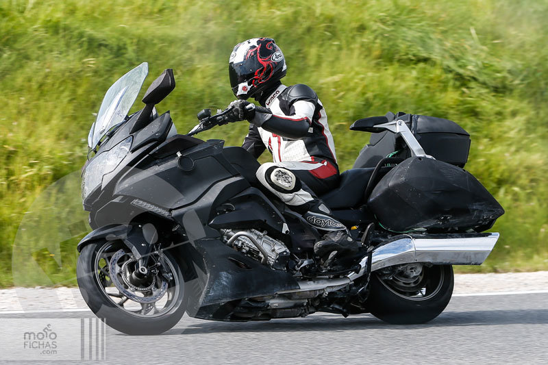 bmw-k1600-bagger-foto-espia