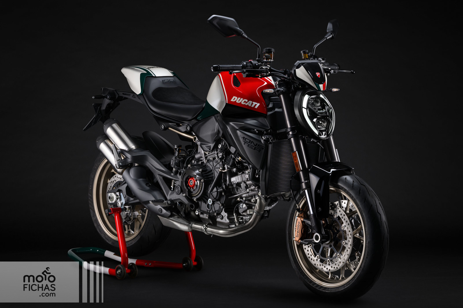 10-ducati-monster-100-2026-estudio-blanco-rojo-01.jpg