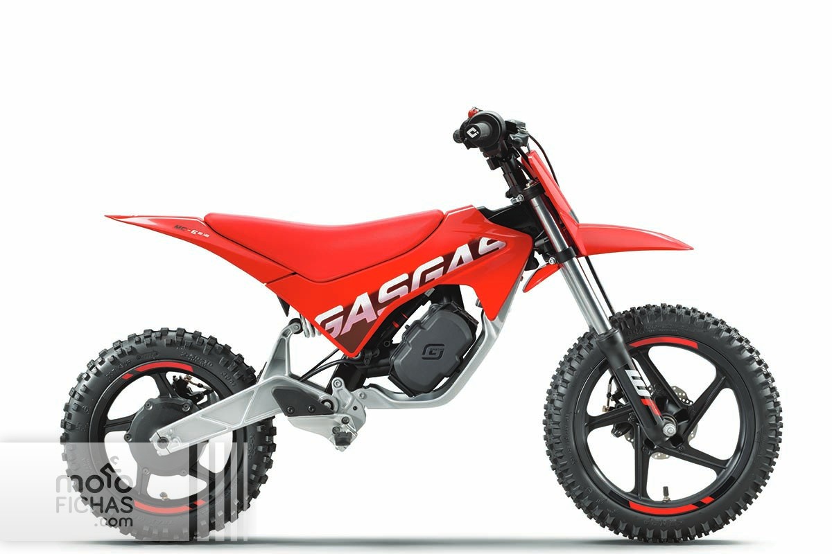 10-gasgas-mc-e-2-12-2027-estudio-rojo-01.jpg