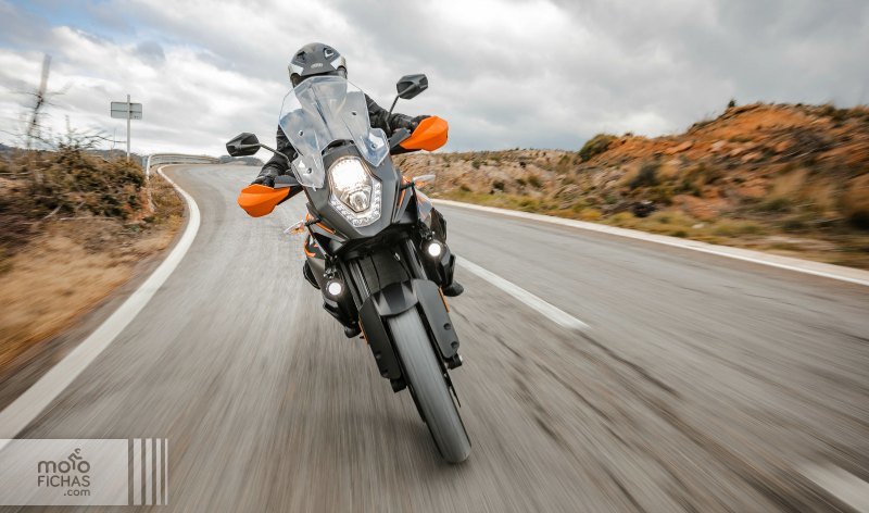 prueba contacto ktm 1090 adventure 2017 texto