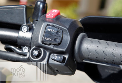 prueba-triumph-tiger-800-XC-2015-control-velocidad