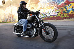 Harley Ride Free for a Year. Pasarse a las gordas tiene premio (image)