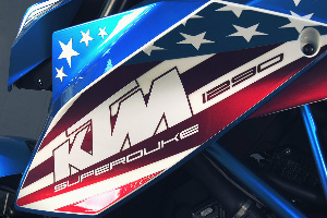 Fotos KTM 1290 Super Duke R & Patriot: bienvenido Mr. Marshall