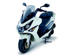 Daelim presenta el nuevo S3 125 FI, su scooter más sofisticado (image)
