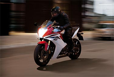 gama-cbr250r