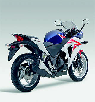 honda-cbr-250r-2011-t