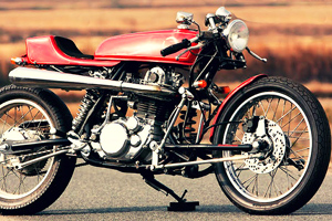 Fotos Yamaha SR400 Skull Motor